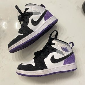 Toddler Girl High Top Nike Sneakers